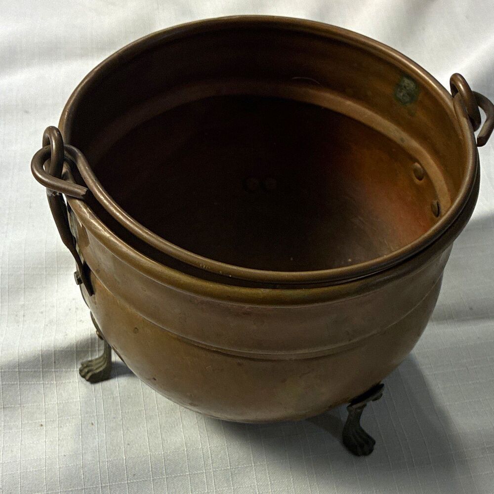 Copper Cauldron Pot with Handle and Three claw Feet 5 inches